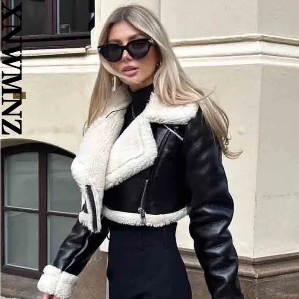 Crop jacket, only wore once